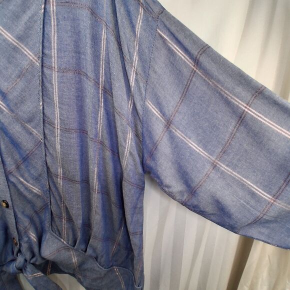 Democracy Women's Blue Plaid Tie Front Blouse Size 2X New With Tags - Picture 6 of 16